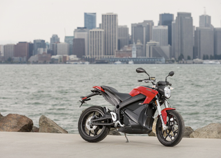 Illustration for article titled More Porsche Than Prius - 2015 Zero SR Electric Bike Review